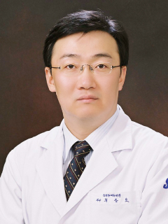 Professor Choi Dong-ho 